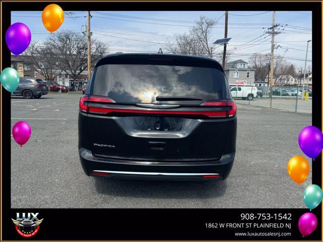 used 2022 Chrysler Pacifica car, priced at $17,695