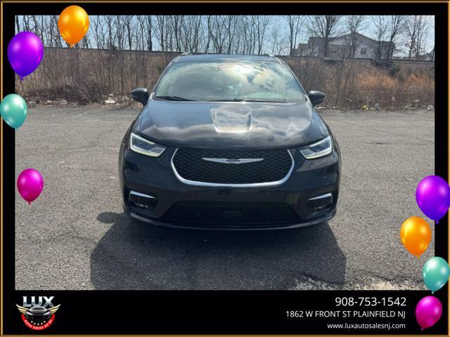 used 2022 Chrysler Pacifica car, priced at $17,695