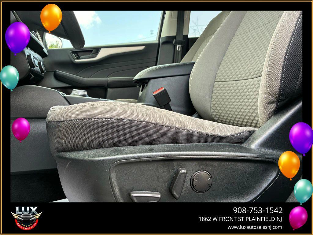 used 2022 Ford Escape car, priced at $15,900