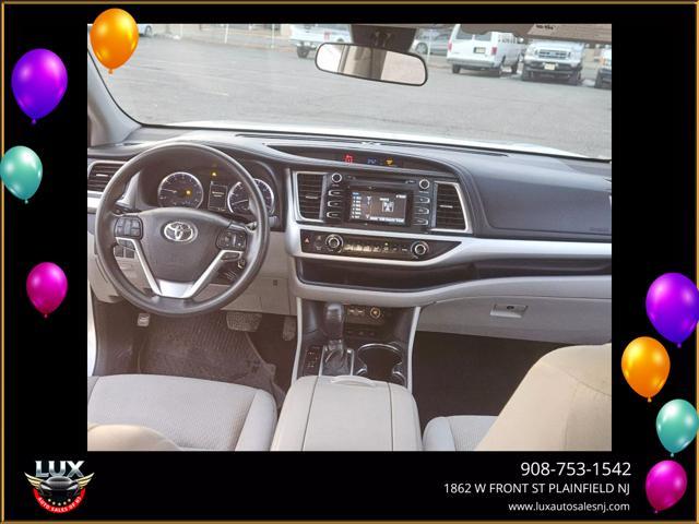 used 2019 Toyota Highlander car, priced at $21,995