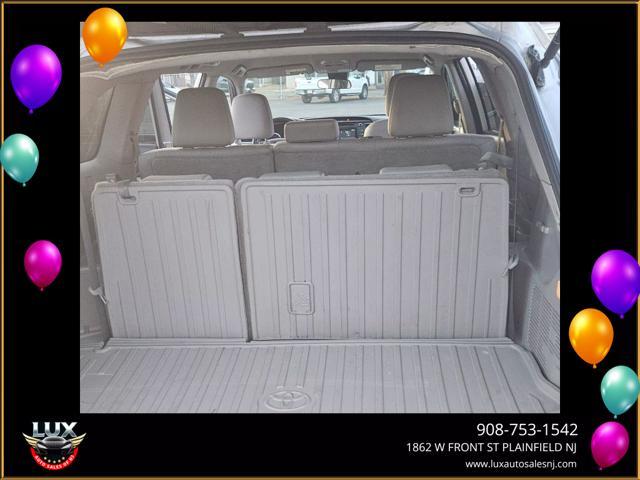 used 2019 Toyota Highlander car, priced at $21,995