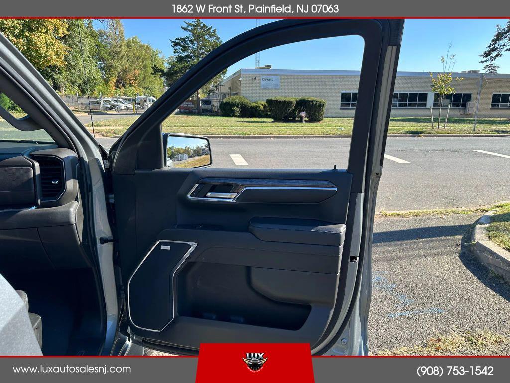 used 2023 Chevrolet Silverado 1500 car, priced at $33,900