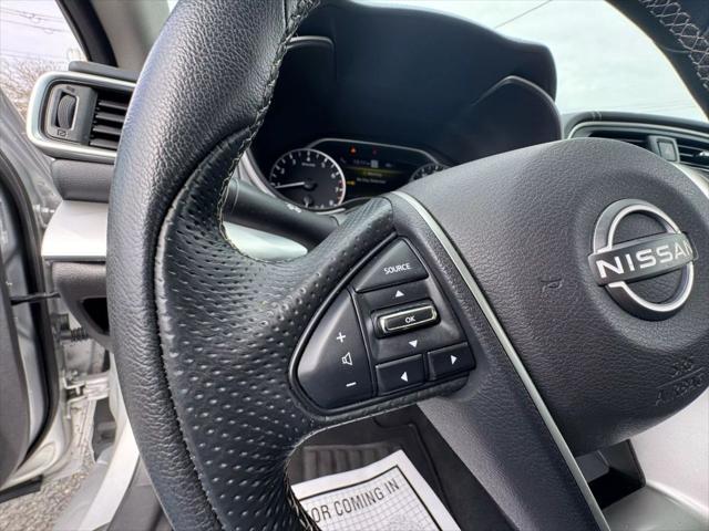used 2023 Nissan Maxima car, priced at $20,995