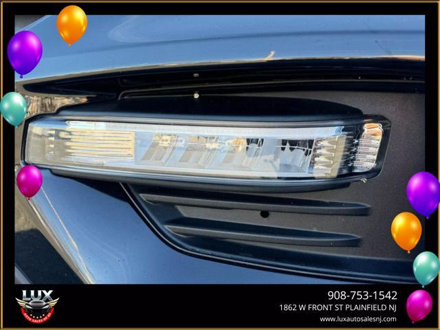 used 2022 Ford Explorer car, priced at $27,900