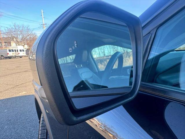 used 2022 Ford Explorer car, priced at $28,995