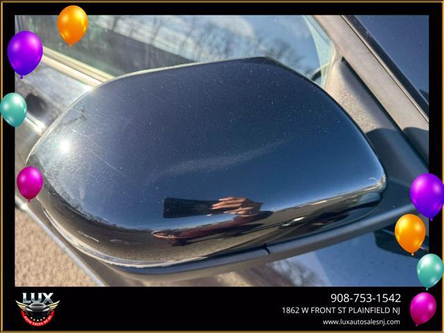 used 2022 Ford Explorer car, priced at $27,900