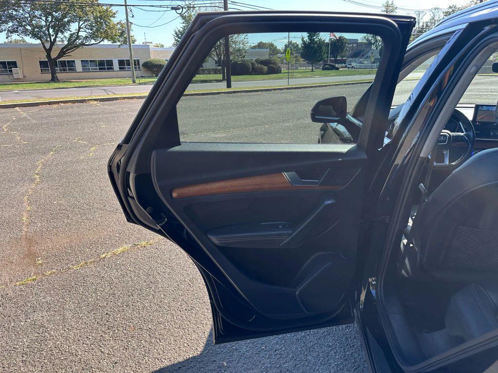 used 2021 Audi Q5 car, priced at $18,900