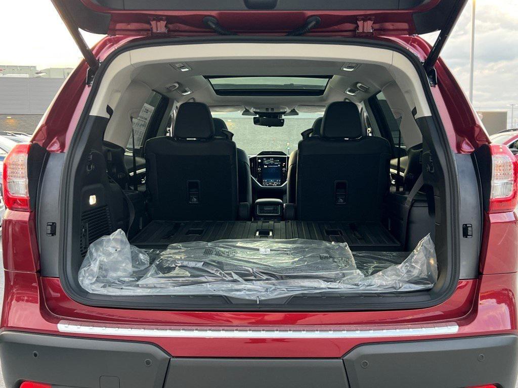 new 2025 Subaru Ascent car, priced at $49,124