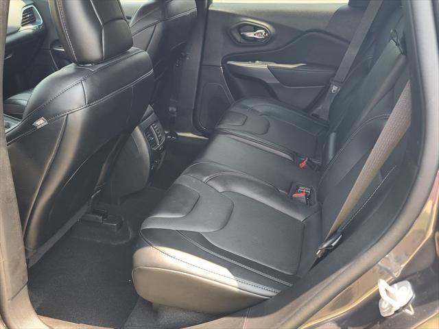 used 2022 Jeep Cherokee car, priced at $20,137