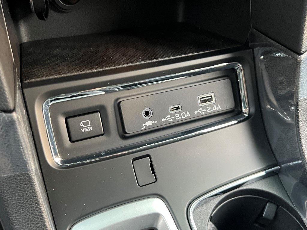 new 2025 Subaru Ascent car, priced at $46,170