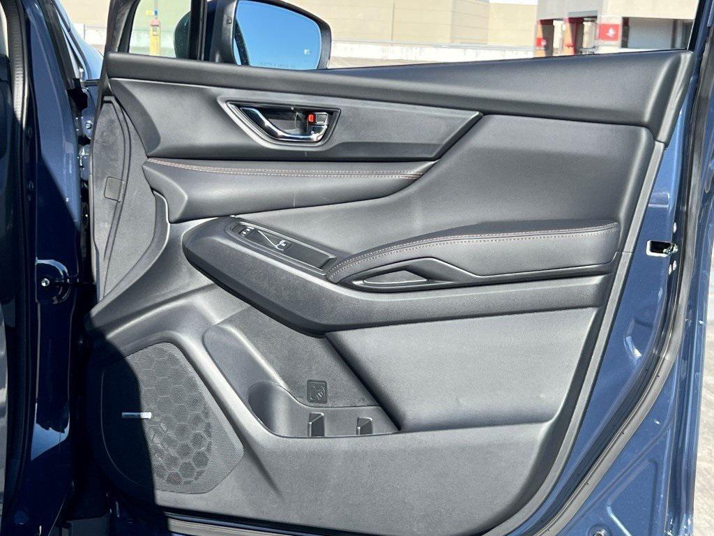 new 2025 Subaru Ascent car, priced at $47,082
