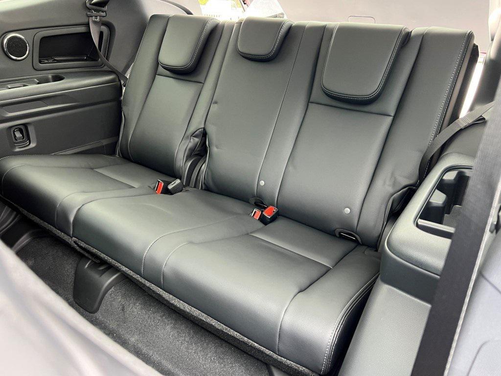 new 2025 Subaru Ascent car, priced at $45,938