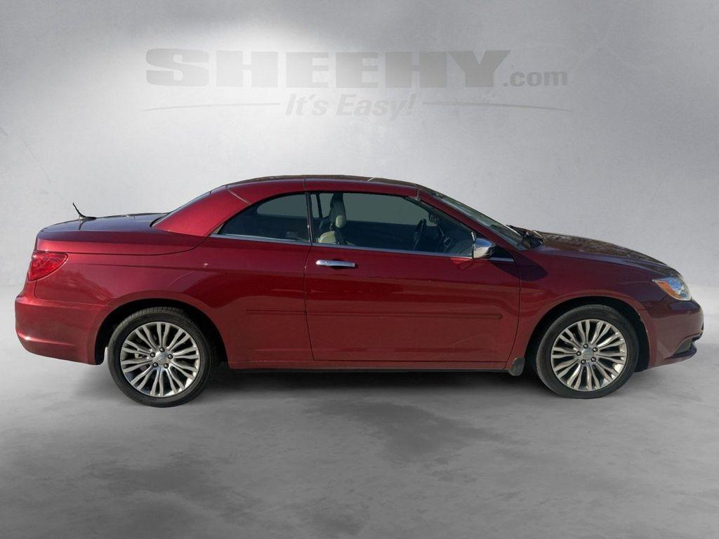used 2012 Chrysler 200 car