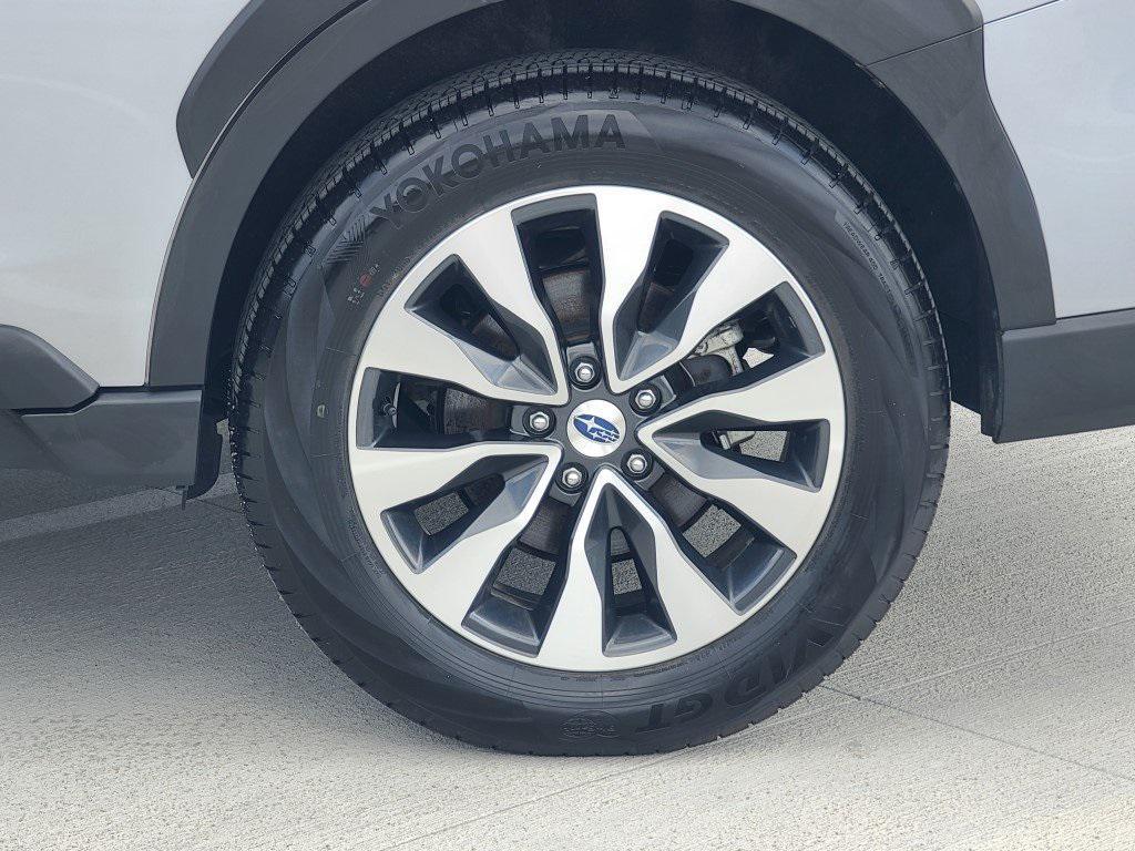 used 2024 Subaru Outback car, priced at $28,000