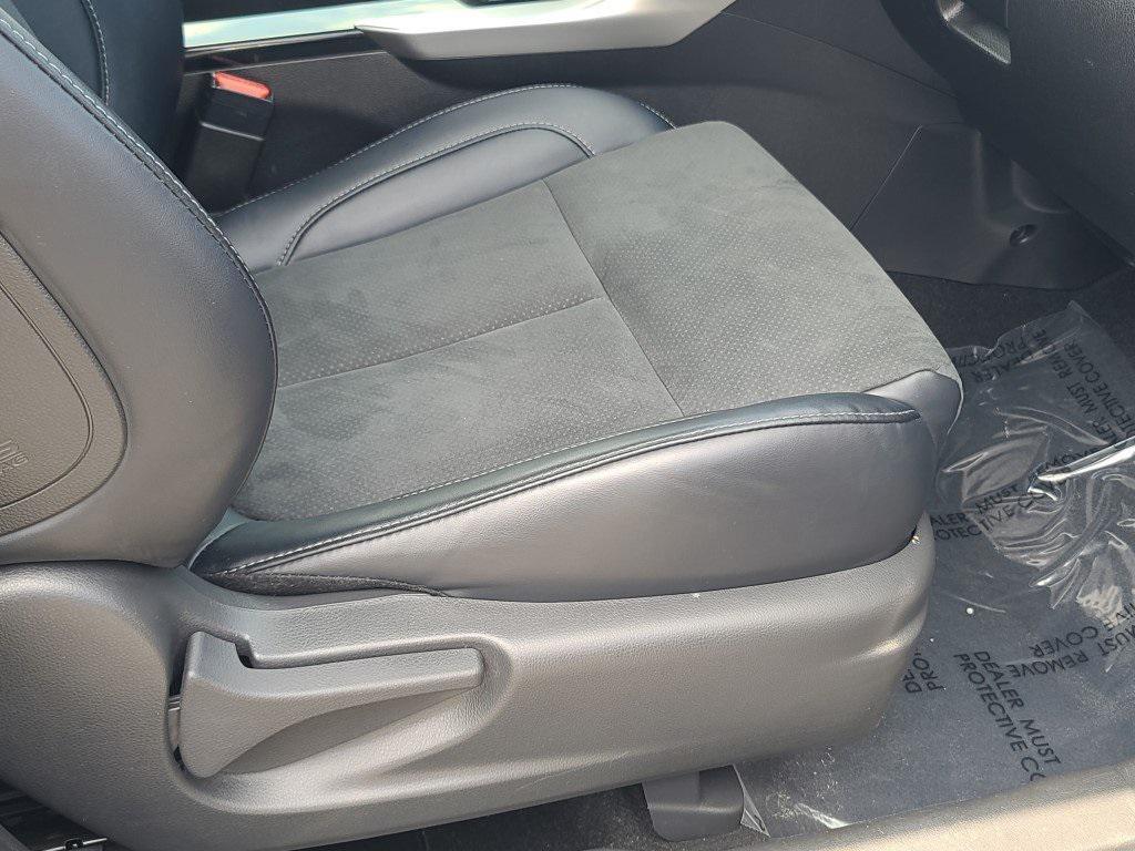 used 2024 Mitsubishi Eclipse Cross car, priced at $20,651