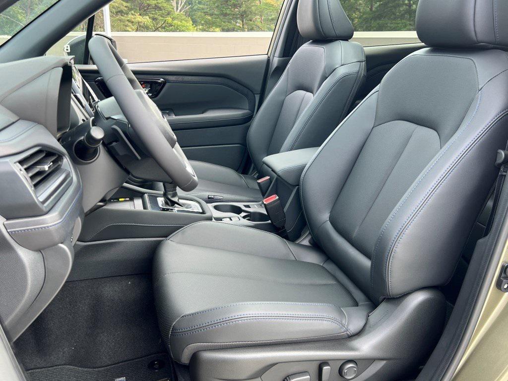 new 2025 Subaru Forester Hybrid car