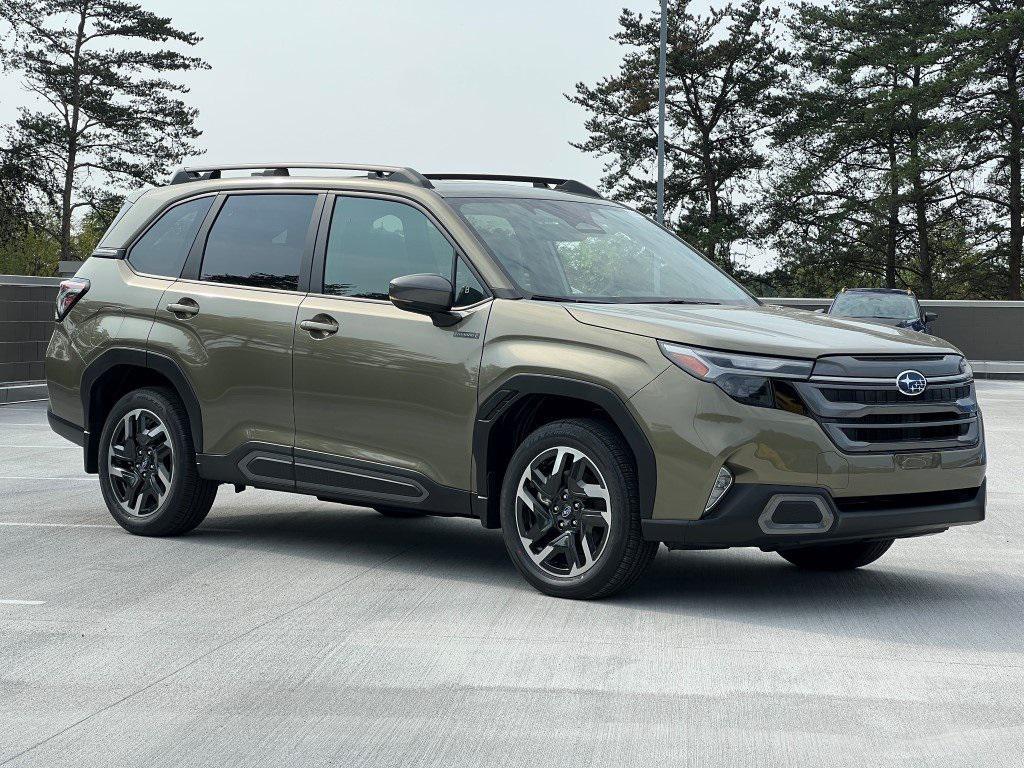 new 2025 Subaru Forester Hybrid car