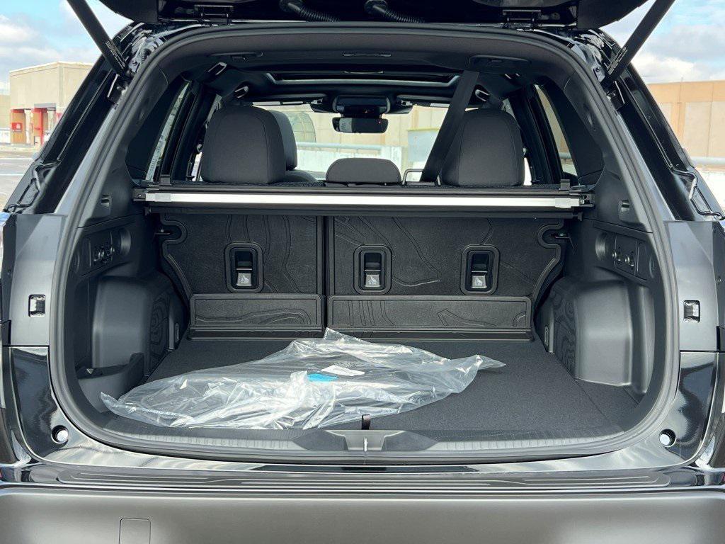 new 2025 Subaru Forester Hybrid car, priced at $35,905