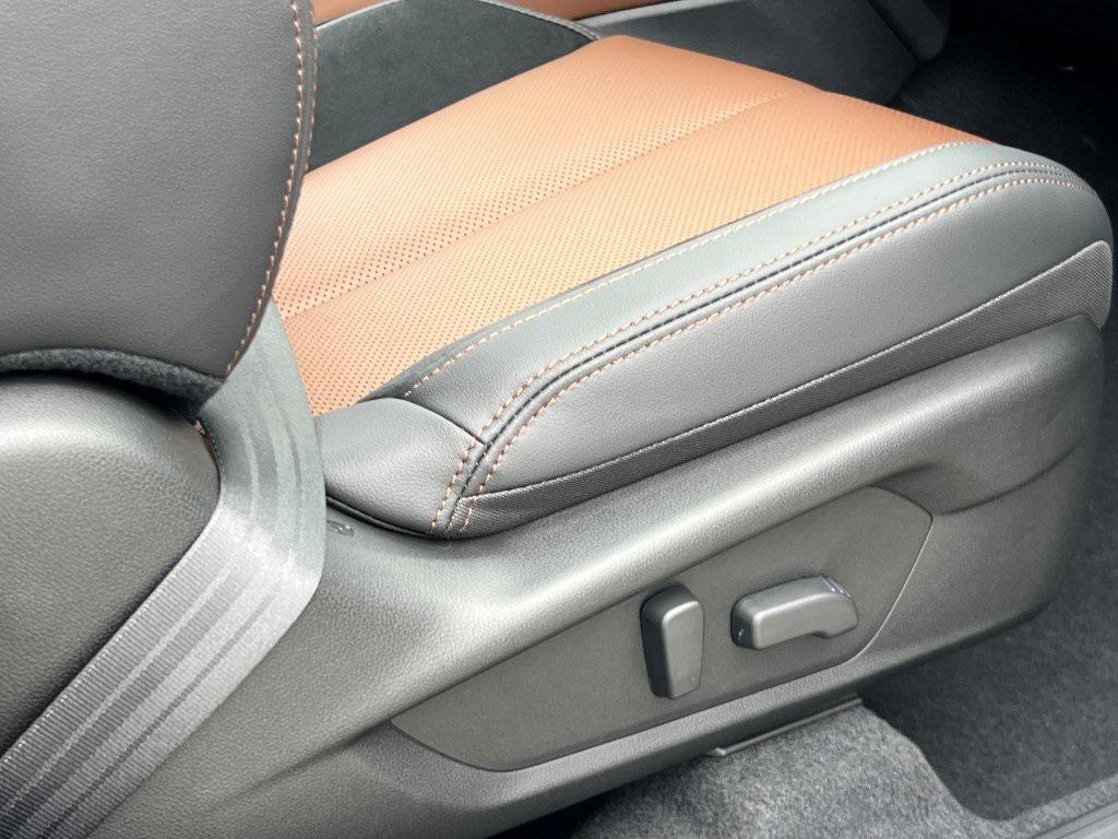 new 2025 Subaru Forester Hybrid car, priced at $42,631