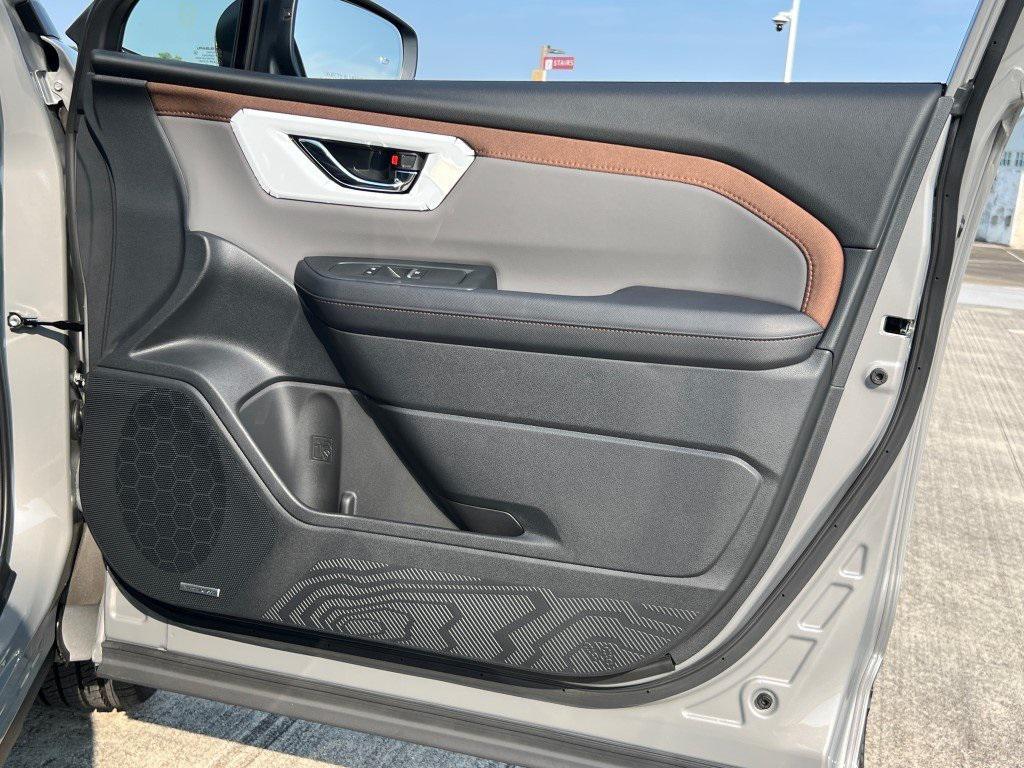 new 2025 Subaru Forester Hybrid car, priced at $39,985
