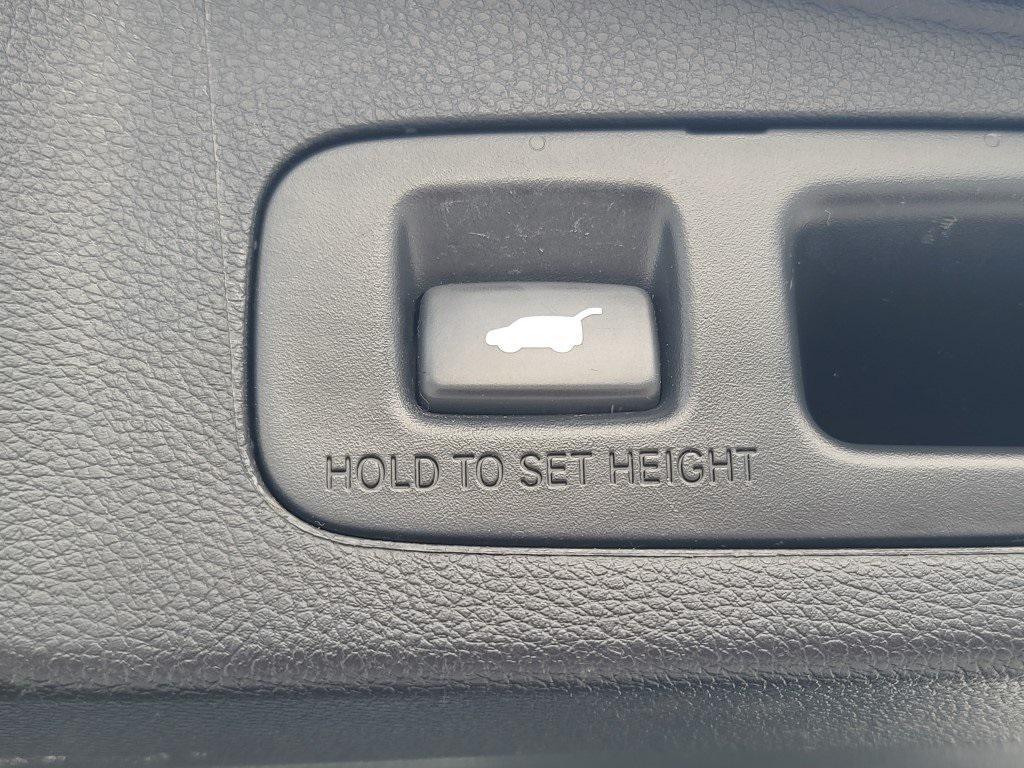 used 2020 Honda CR-V car, priced at $22,640
