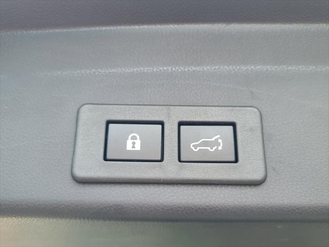used 2024 Subaru Ascent car, priced at $34,054