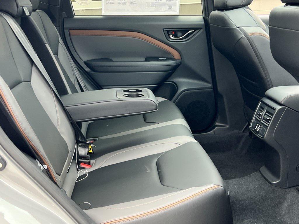 new 2025 Subaru Forester car, priced at $35,886