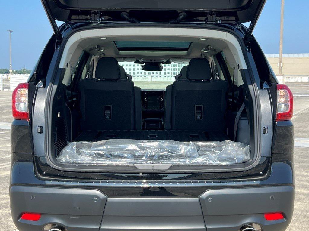 new 2025 Subaru Ascent car, priced at $42,620
