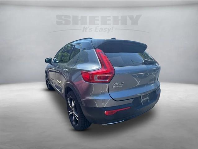 used 2019 Volvo XC40 car, priced at $21,513