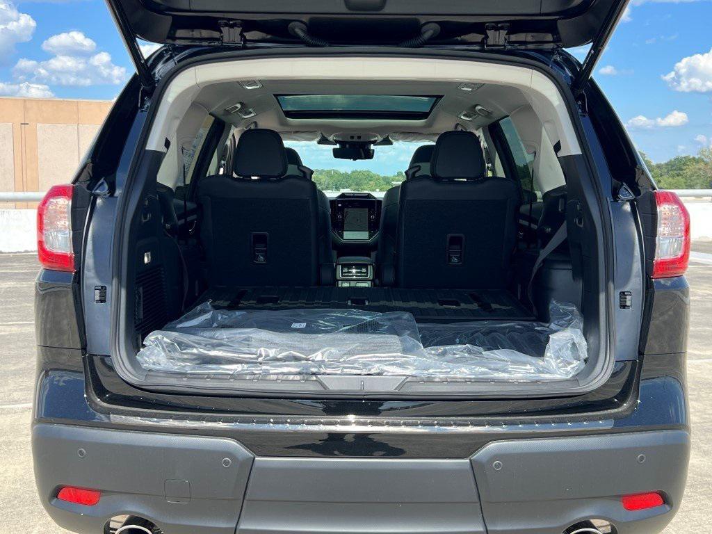 new 2025 Subaru Ascent car, priced at $50,192