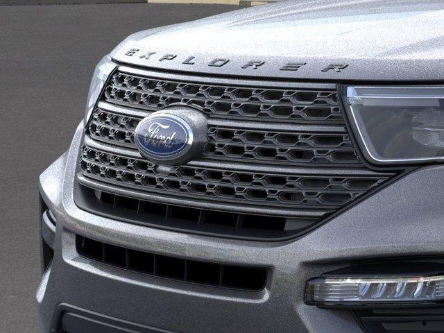 new 2024 Ford Explorer car, priced at $45,553