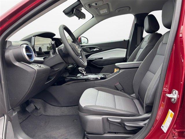 new 2025 Chevrolet Trax car, priced at $22,914