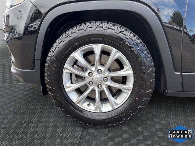 used 2019 Jeep Cherokee car, priced at $17,712