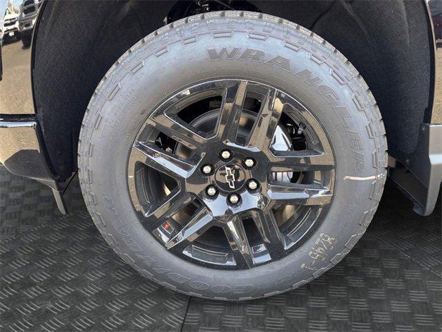 new 2025 Chevrolet Silverado 1500 car, priced at $57,912
