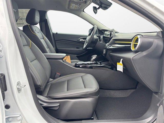 new 2025 Chevrolet Trax car, priced at $24,654