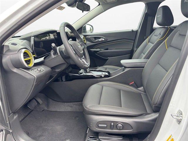 new 2025 Chevrolet Trax car, priced at $24,654