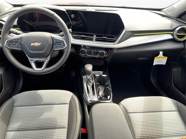 new 2025 Chevrolet Trax car, priced at $24,542