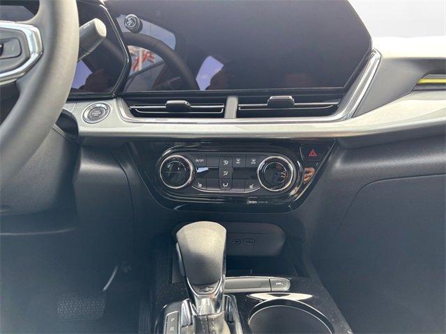 new 2025 Chevrolet Trax car, priced at $24,542