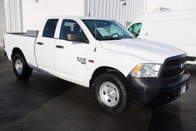 used 2019 Ram 1500 Classic car, priced at $25,901