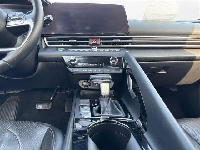 used 2022 Hyundai Elantra car, priced at $18,995
