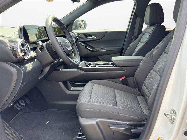 new 2026 Chevrolet Equinox car, priced at $27,318