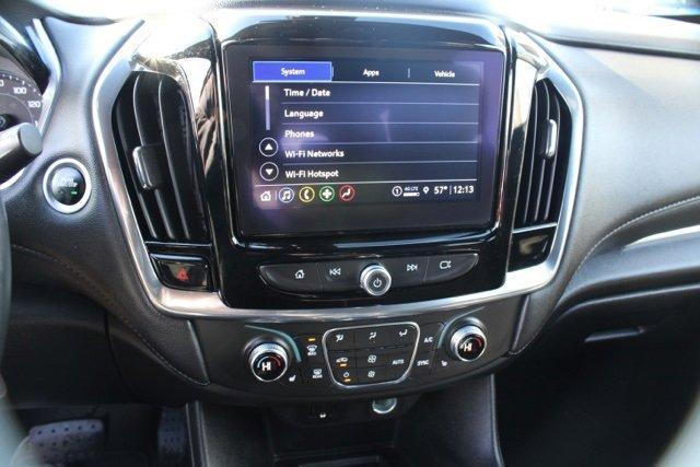 used 2023 Chevrolet Traverse car, priced at $32,301