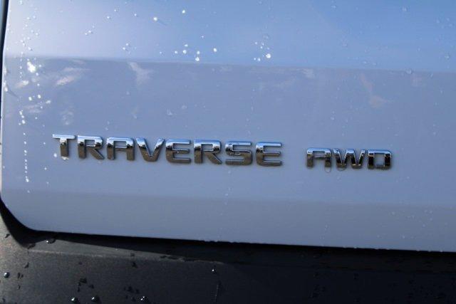 used 2023 Chevrolet Traverse car, priced at $32,301