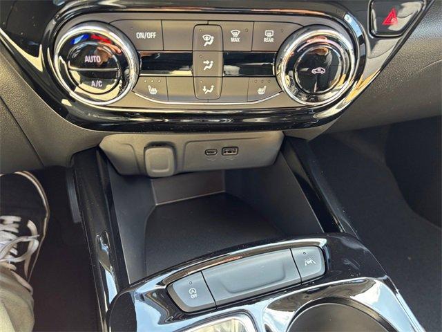 new 2025 Chevrolet Trax car, priced at $23,467
