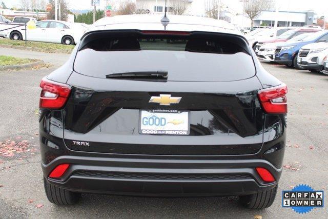 used 2024 Chevrolet Trax car, priced at $23,401