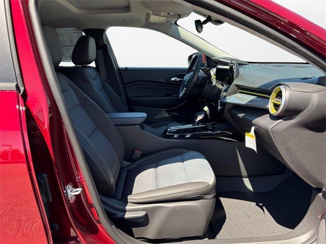 new 2025 Chevrolet Trax car, priced at $24,277