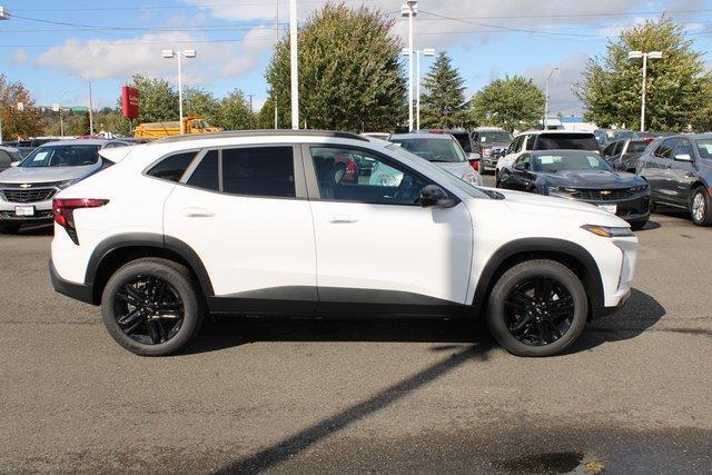 new 2025 Chevrolet Trax car, priced at $25,244