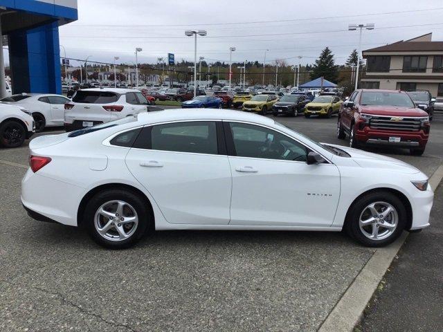 used 2017 Chevrolet Malibu car, priced at $16,888