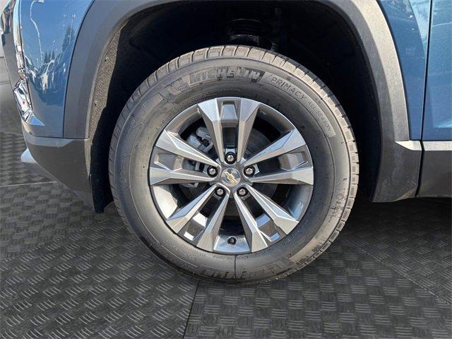 new 2026 Chevrolet Equinox car, priced at $28,895