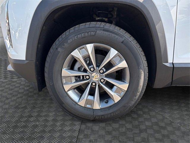 new 2026 Chevrolet Equinox car, priced at $30,588